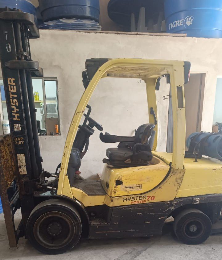 Empilhadeira Combustão - Hyster - H70FT