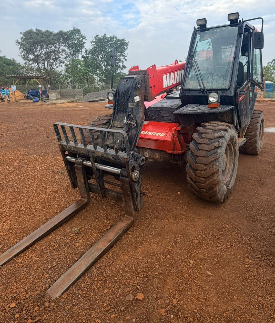 Manipulador Telescópico - Manitou - MXT 840 P