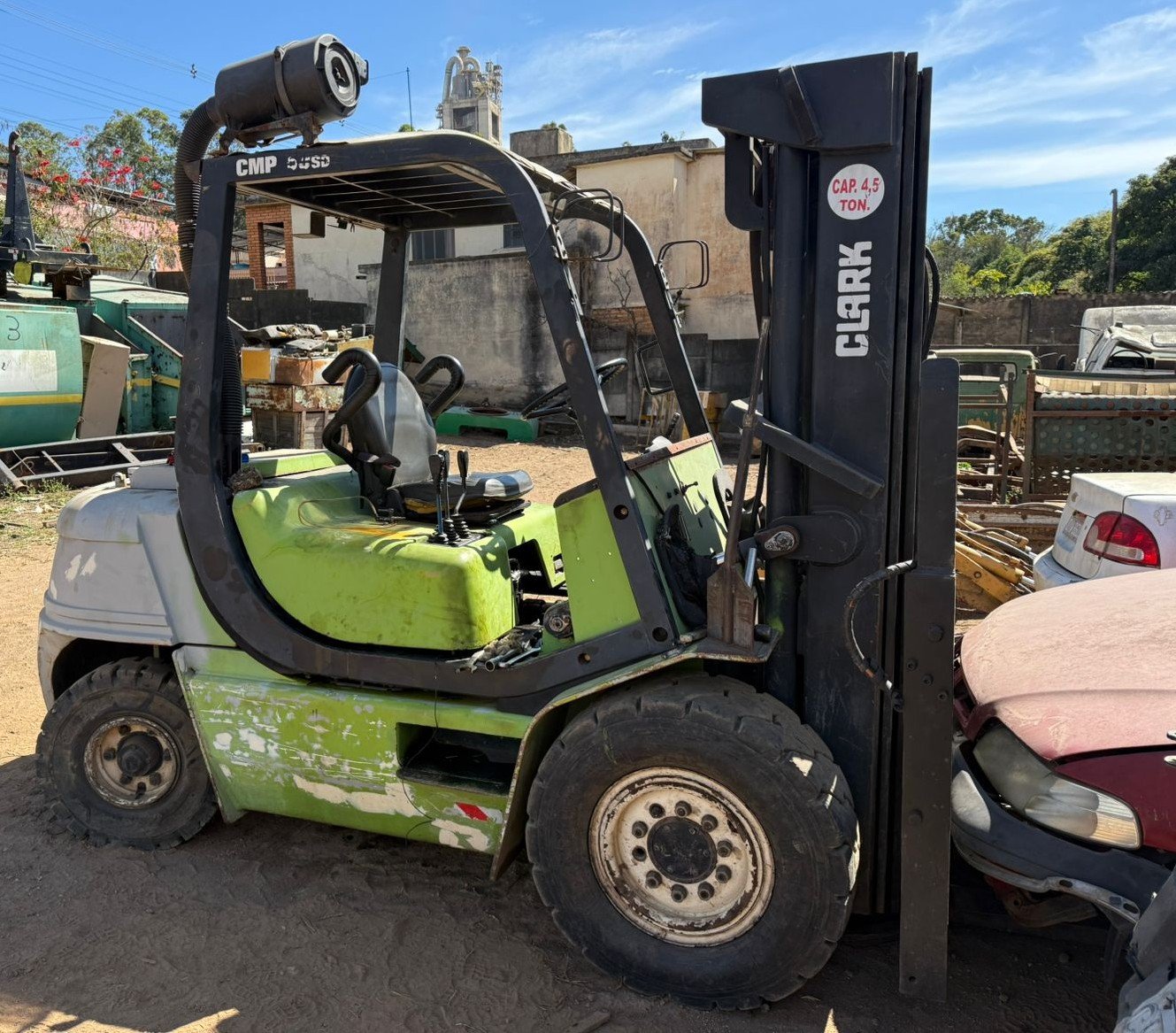 Empilhadeira Combustão - Clark - CMP50