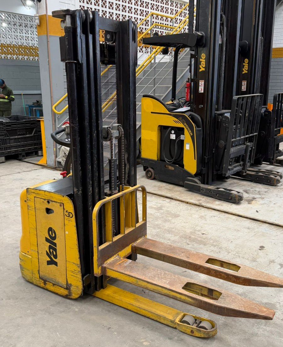 Empilhadeira Transpaleteira - Yale - MS16