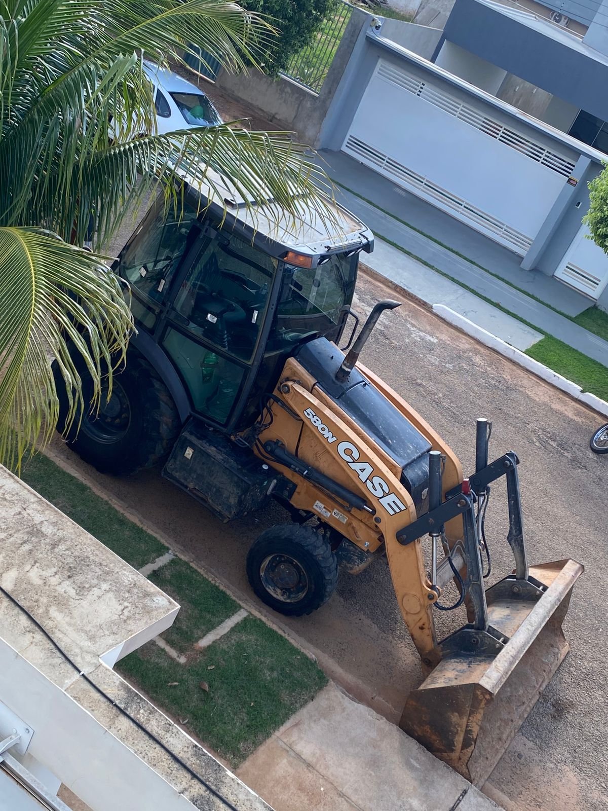 Retroescavadeira - Case - 580N